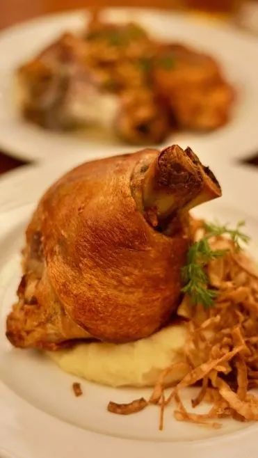 上海灰鲸西餐厅,上海红房子西餐厅