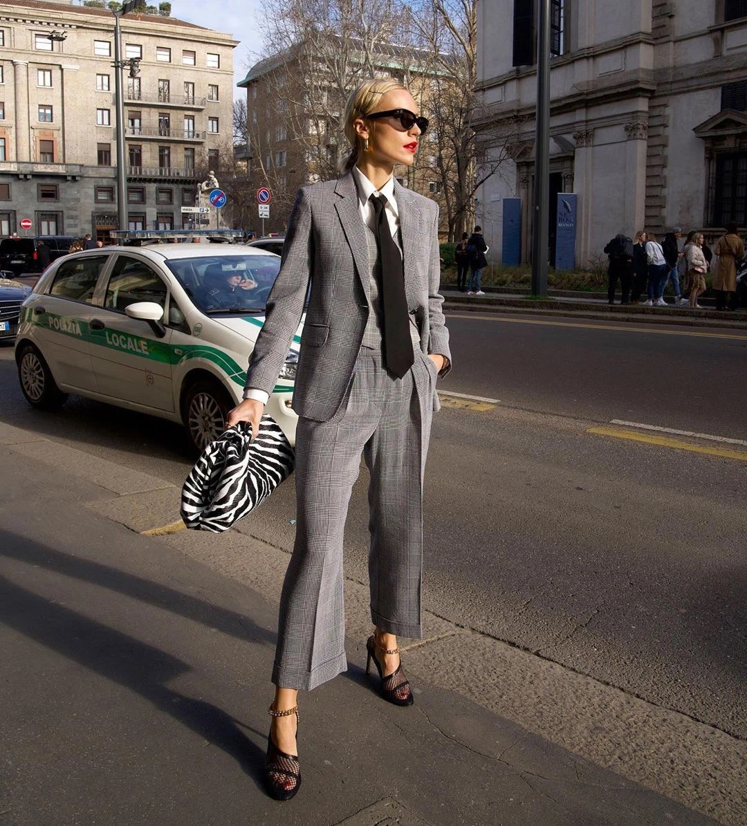 找个漂亮的小包包,找美丽又好看的小包包