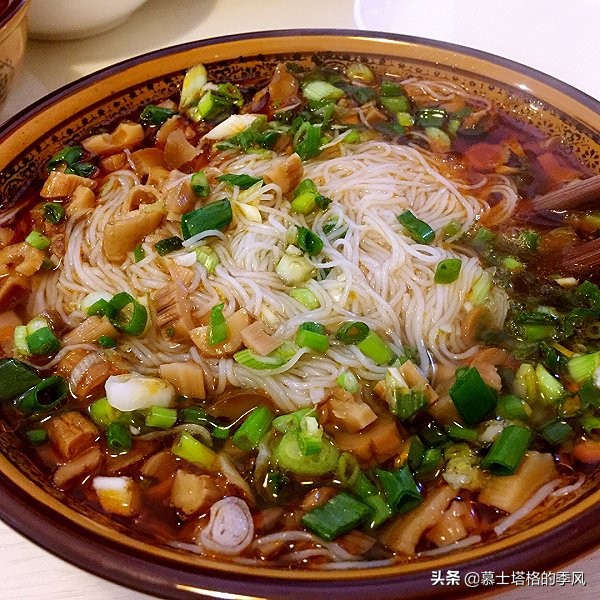 中国最好吃米粉在哪里,各地特色美食米粉