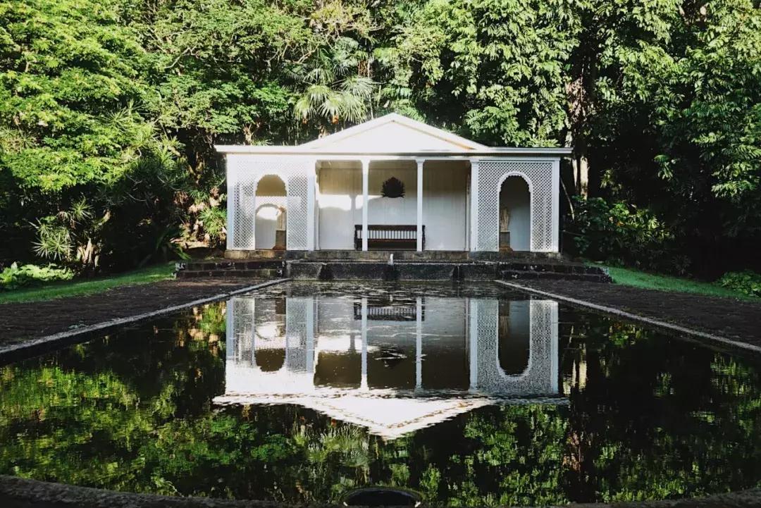 在吸引村上春树买房养老的海岛呆3天，马代帕劳在我心里降到第二