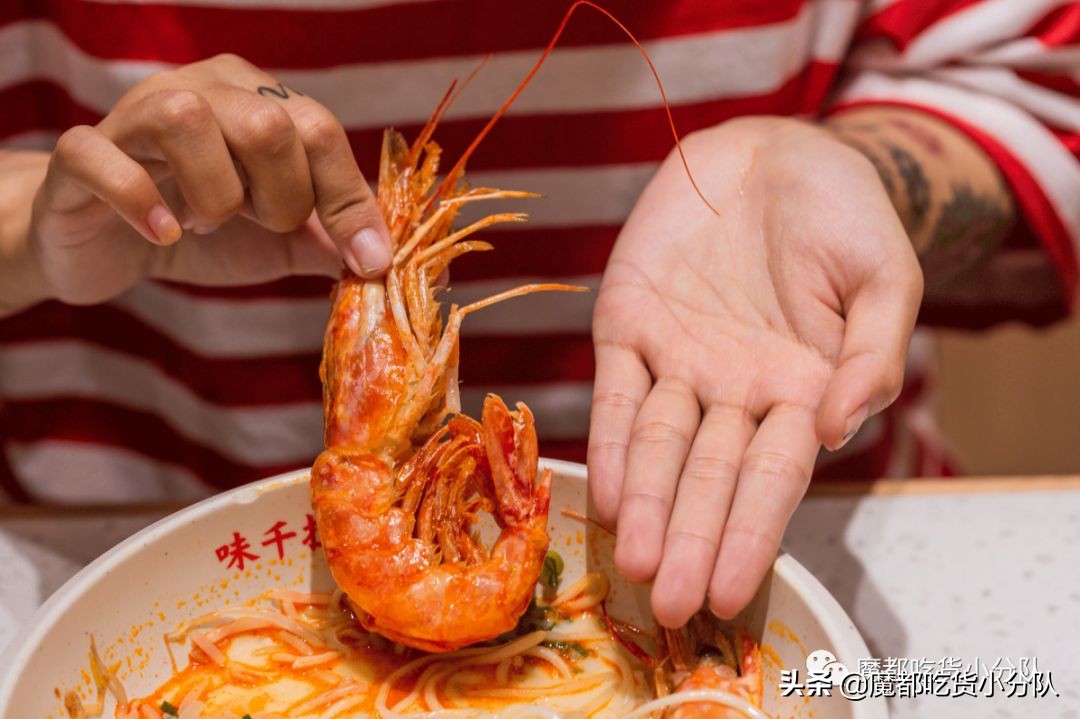 开遍全球的兰州拉面,最近很火的拉面店