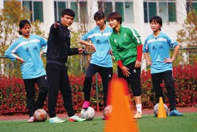 武汉卓尔足球队比赛最新消息,武汉卓尔队艾志波个人简历