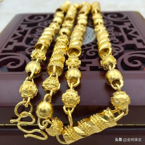 央视打假：这种黄金别再买了，2块钱的批发价当黄金卖给你