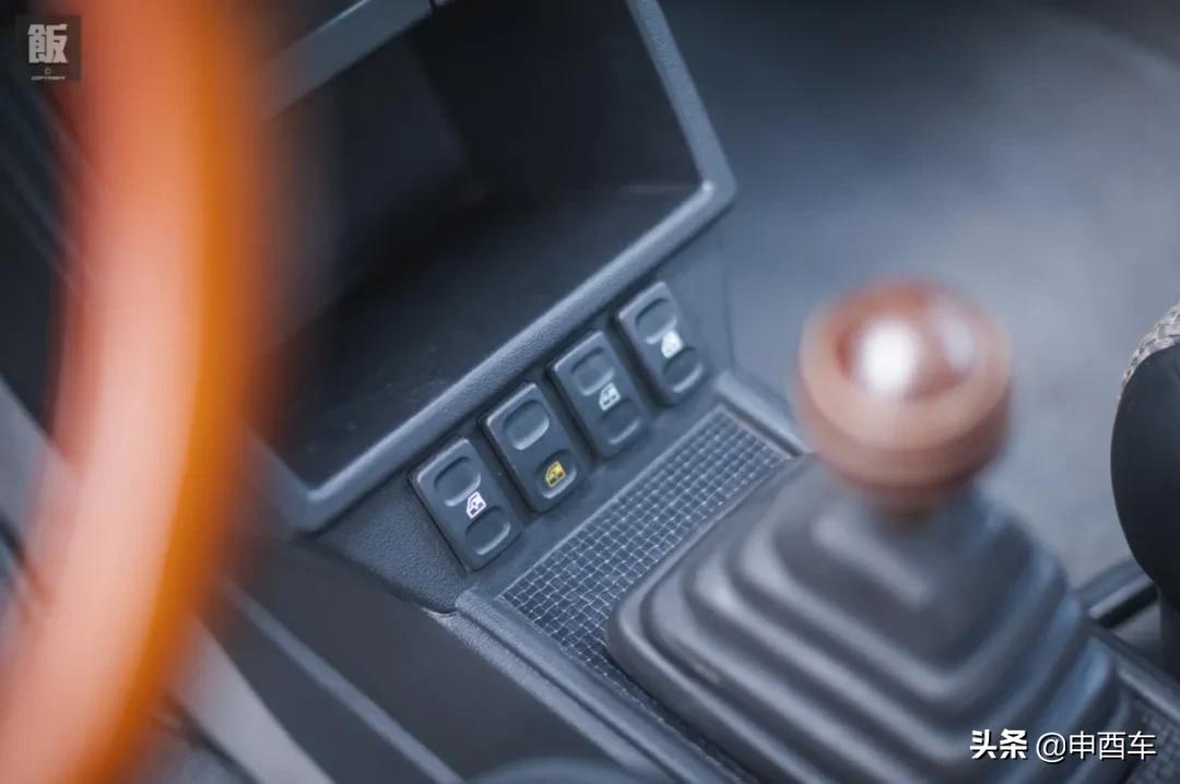 桑塔纳老款星空顶,最漂亮的老款桑塔纳