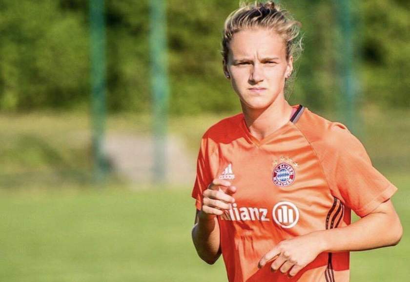 米德玛足球,米德玛荷兰阿森纳