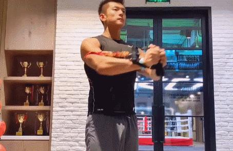 防止减脂期胸部下垂的有效方法,胸部减脂最快的方法