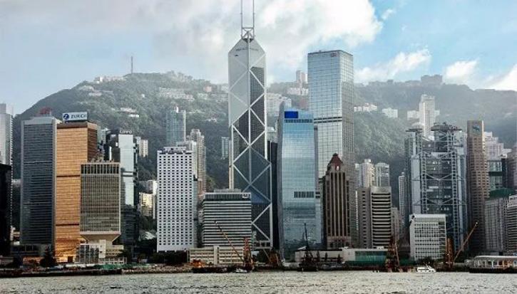 香港房企89亿买的地皮70亿贱卖！惊出富人一身冷汗？