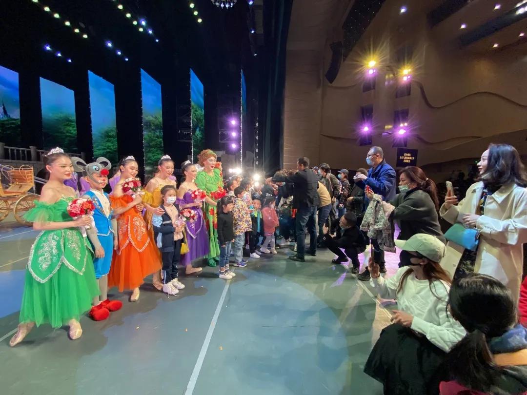 灰姑娘芭蕾舞剧赏析,灰姑娘芭蕾英国皇家舞剧