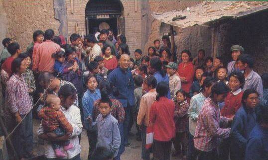 1982版少林寺李连杰录像,李连杰拍少林寺赚了多少钱