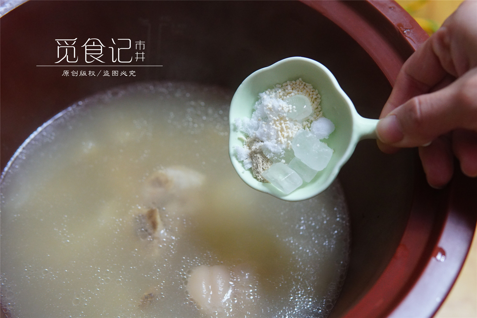 冬天最爱喝这碗汤,冬天喝一碗热乎乎美容养颜汤