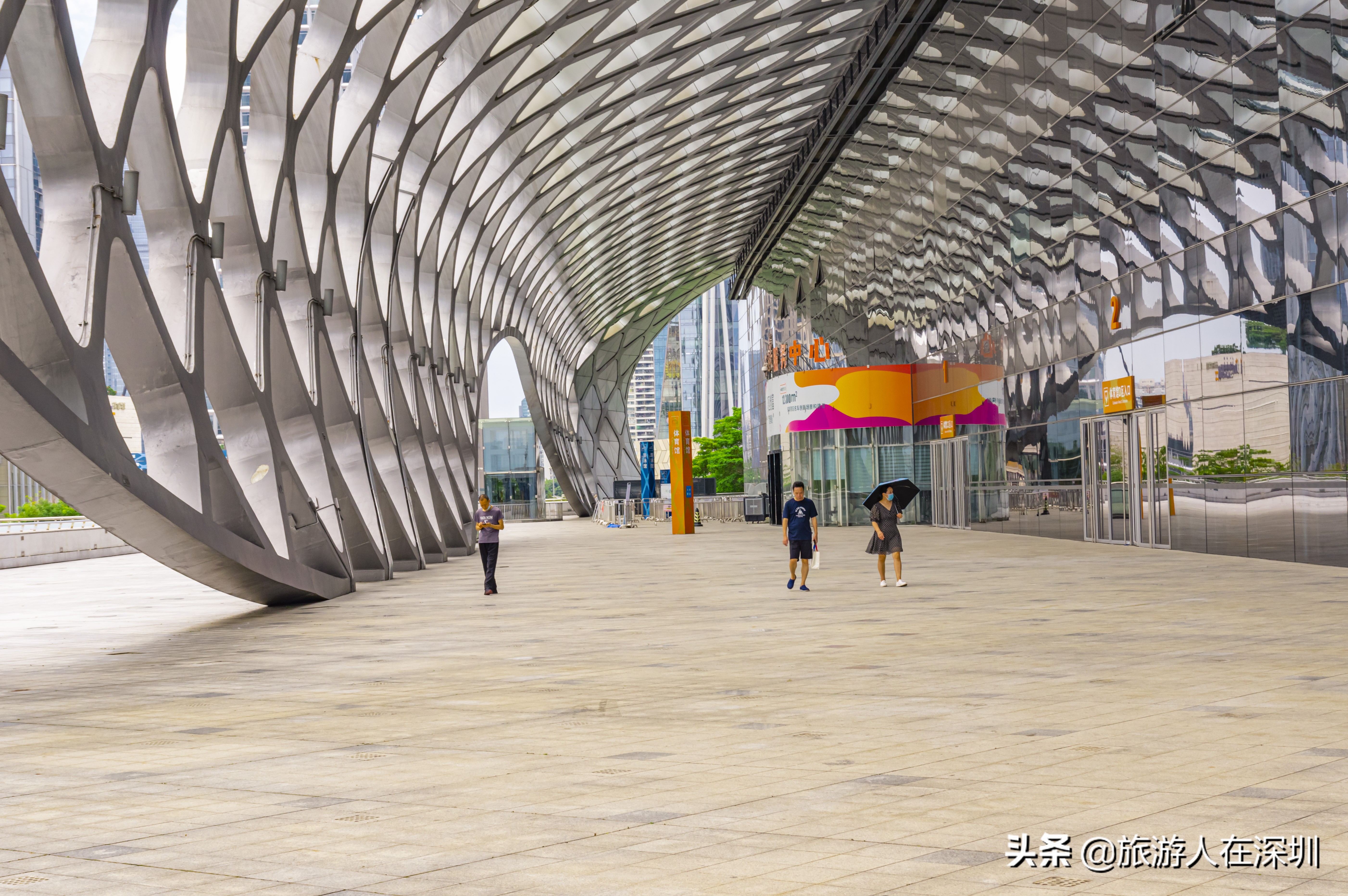 现代建筑北京鸟巢,深圳湾体育中心建筑物