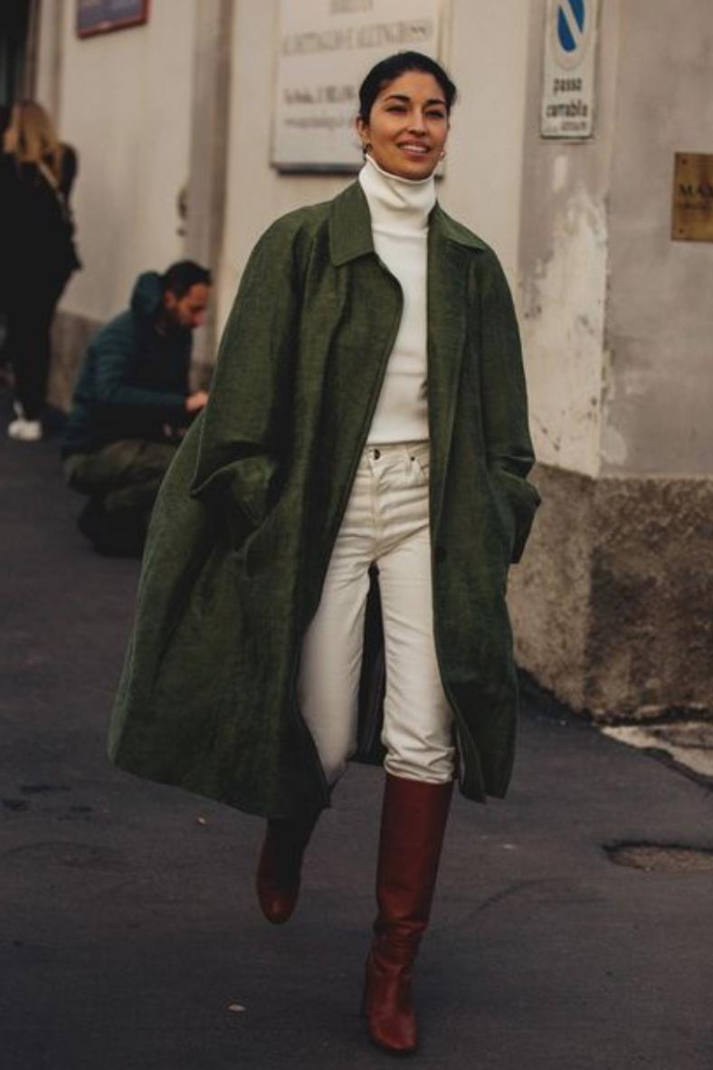 冬季显瘦裤子配靴子,现在还流行打底裤配靴子吗