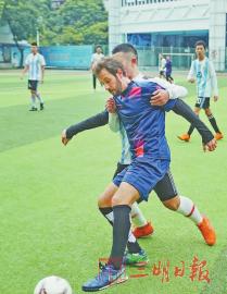 涓夋槑绗簩涓瓒崇悆,涓夋槑浜屼腑瓒崇悆