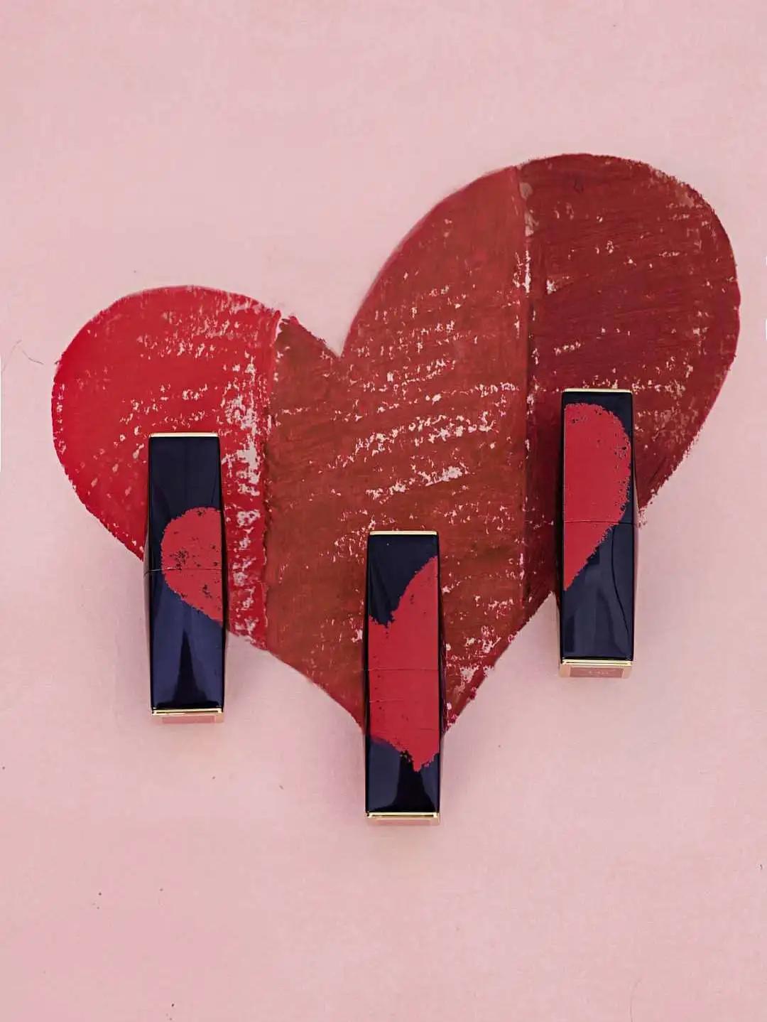 谈恋爱该不该收男生的礼物,谈恋爱该不该送男朋友礼物