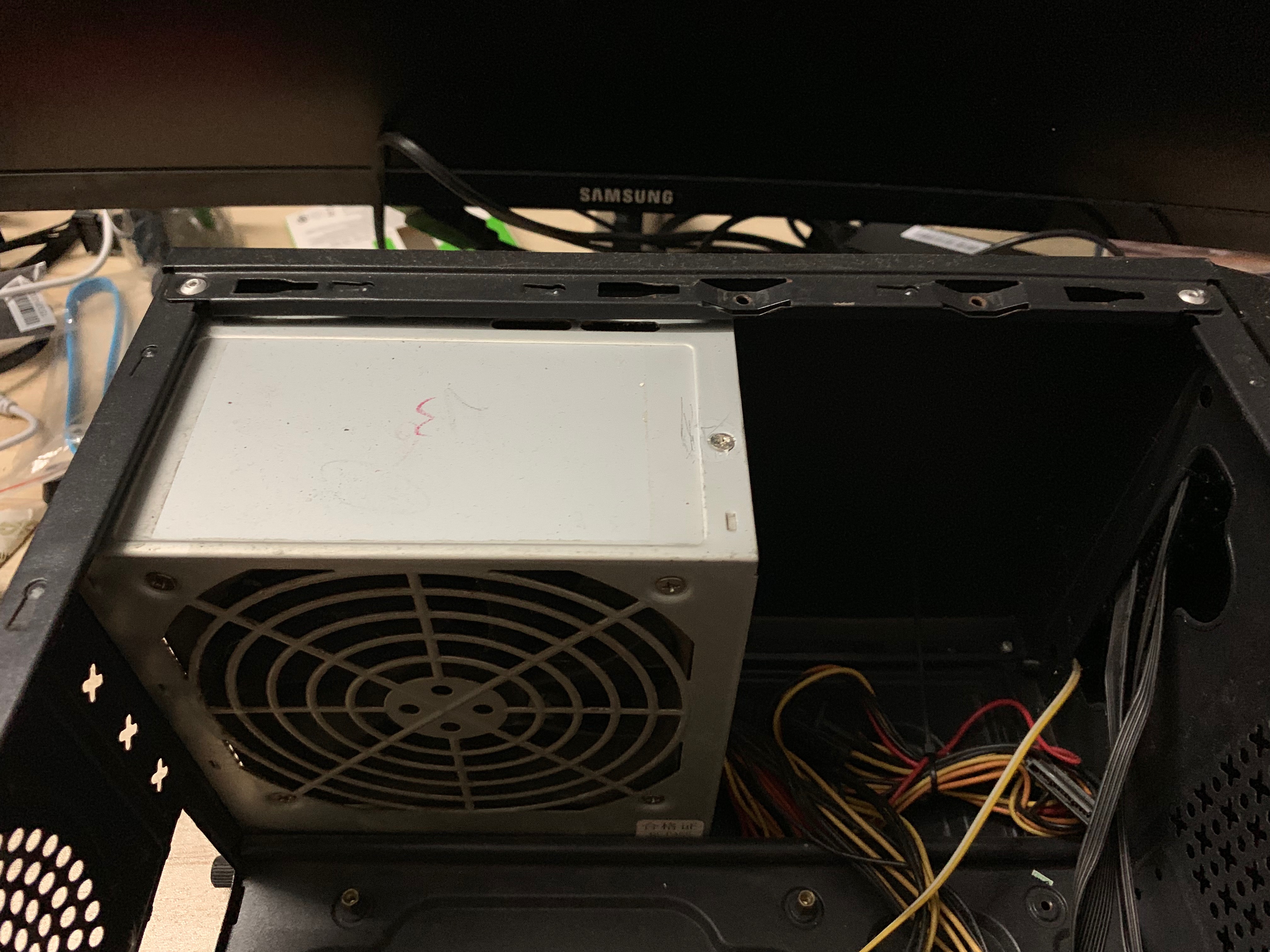 4000多的电脑回收的话能卖多少,电脑4000买的回收800多