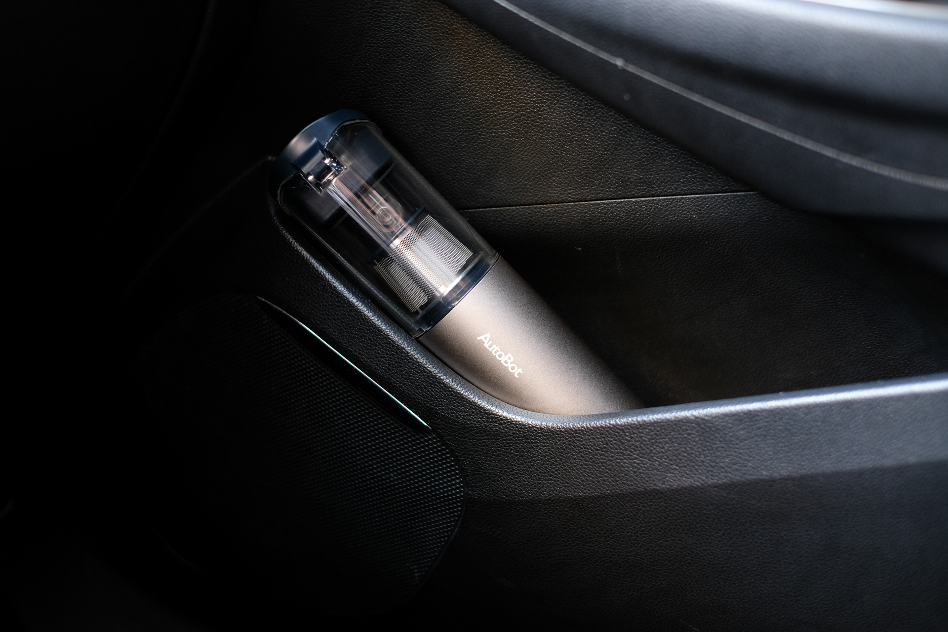 迷你小身材,迷你轻携无线吸尘器