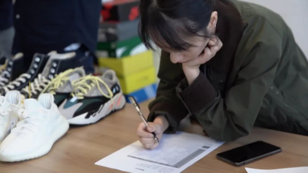 球鞋测评nike垃圾鞋,实战和压马路的球鞋推荐nike