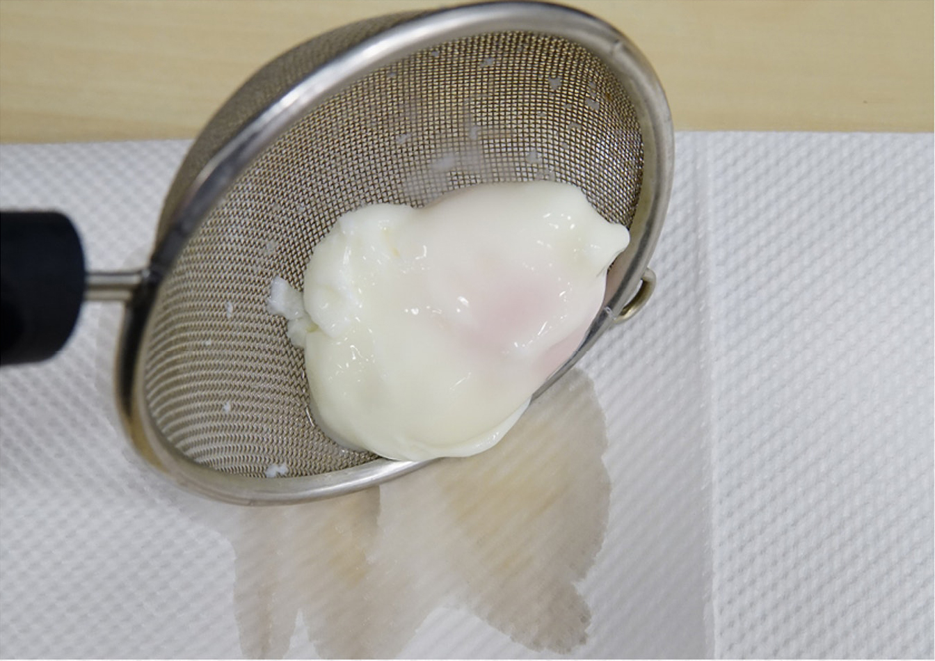 水波蛋｜微波炉水波蛋流心滑溜溜，45秒完成不爆炸关键是这样做