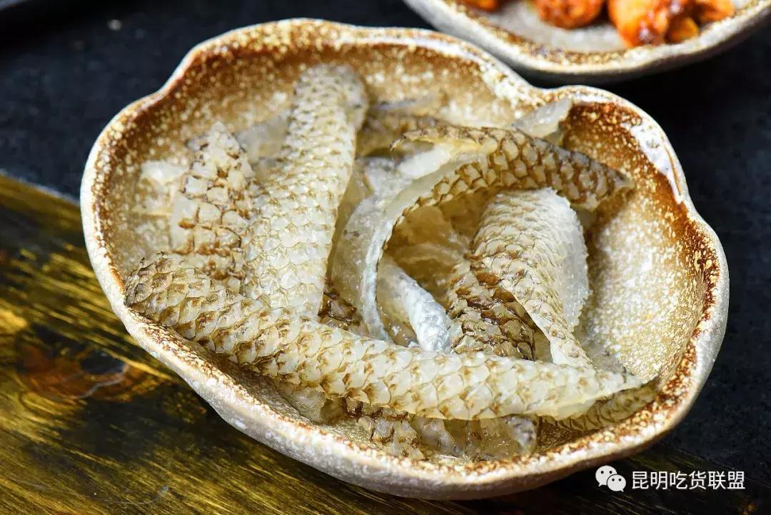 昆明最好吃的清汤鱼火锅,云南地道鱼火锅店推荐