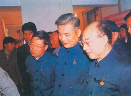 苏联赫鲁晓夫为什么要推翻贝利亚,苏联赫鲁晓夫重点发展什么