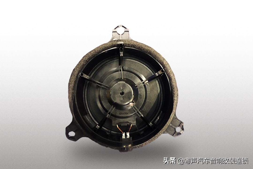 丰田雷凌升级德国彩虹音响试听,丰田雷凌2021豪华版升级音响