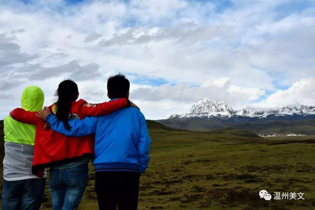 始于颜值忠于才华和人品,始于颜值陷于才华忠于人品