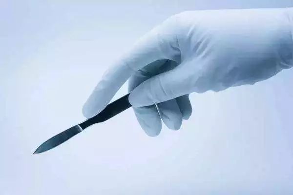 被整容毁掉女明星,被整容毁掉的中国女明星