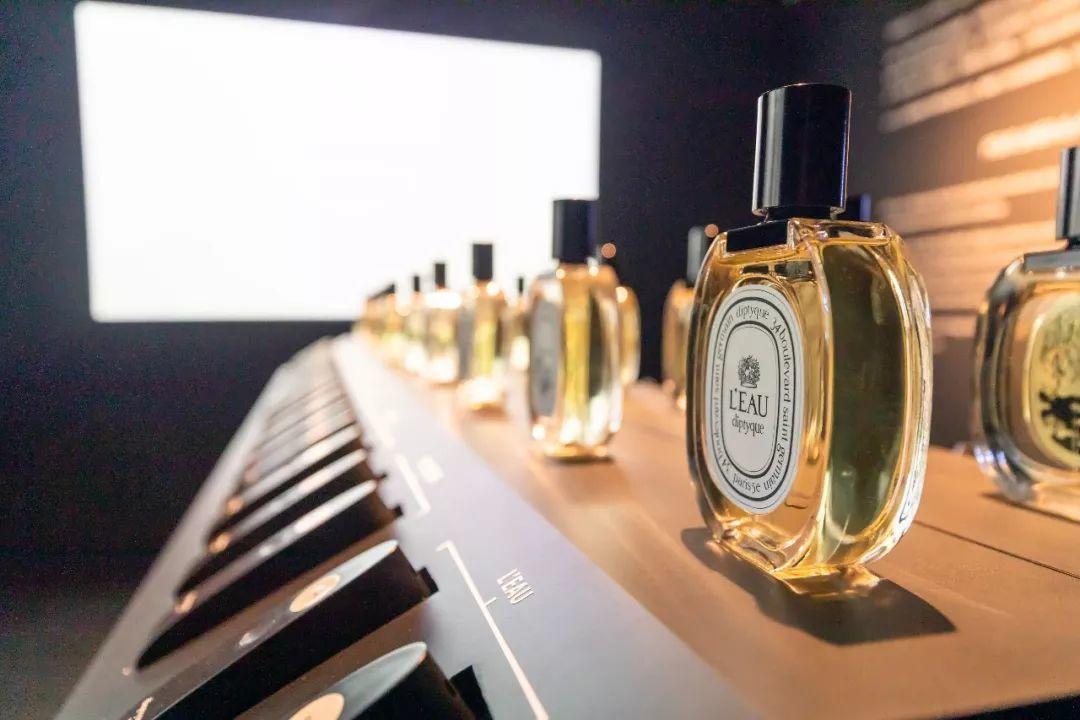 迪拜购物全攻略包包,迪拜购物6月攻略