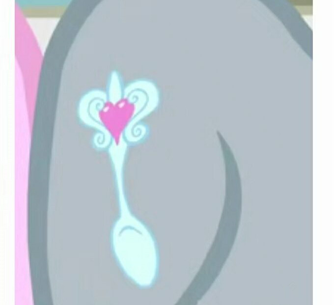 小马宝莉宇宙公主月亮公主小时候,小马宝莉宇宙公主和月亮公主出游