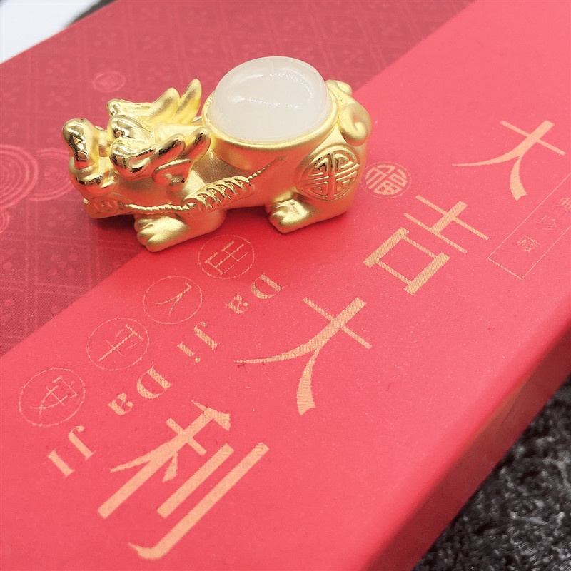 3d硬金戒指有几个小孔是什么意思,3d硬金和足金的区别价格一样吗