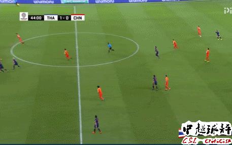 冯潇霆红牌,泰国队犯规