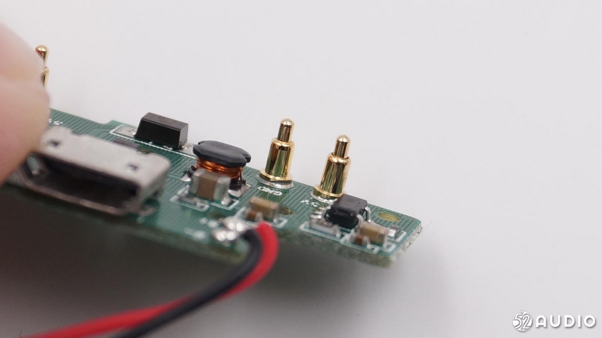 拆解报告airpods,拆解报告山寨airpods恒玄版