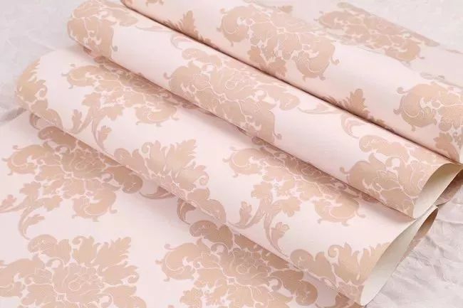 选择什么样的壁纸比较好,怎么选购壁纸好坏