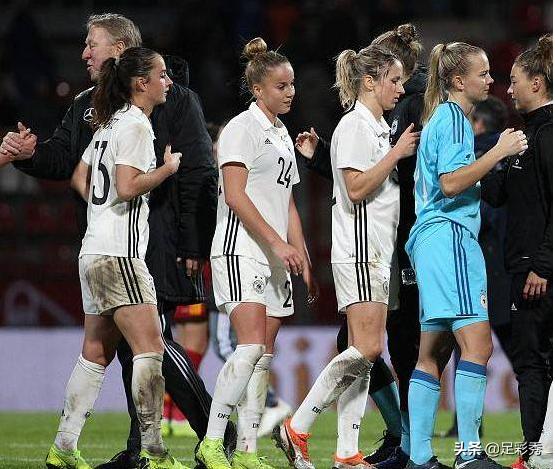 红彩足球分析师,女足世界杯分析师