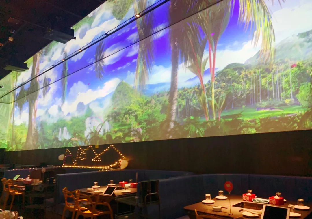 国外服装店服装陈列,服装陈列高级感