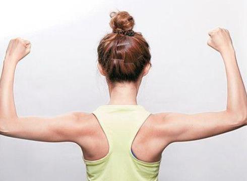 背上肉厚特别硬怎么办,脊背肉厚怎么减