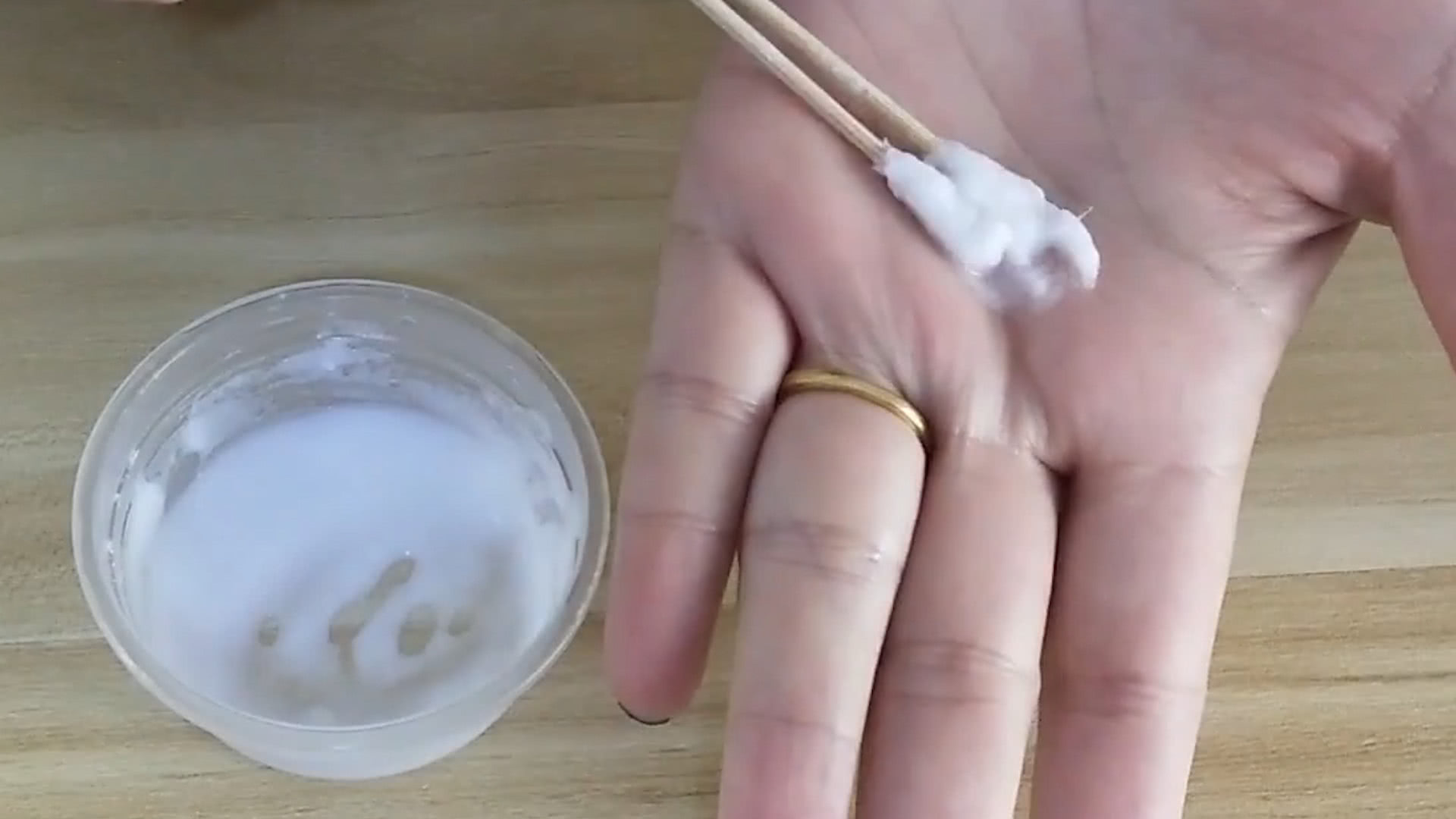 手上有老茧应该怎么除掉,手上起老茧快速消除方法