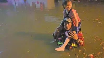 鸿星尔克捐款2000万直播间卖货,鸿星尔克再捐一亿直播间