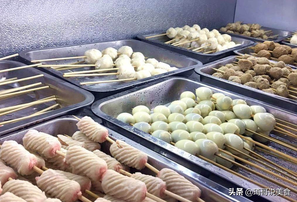 隐藏在麻辣烫中的八种贵菜,吃麻辣烫隐藏在角落里的隐形菜