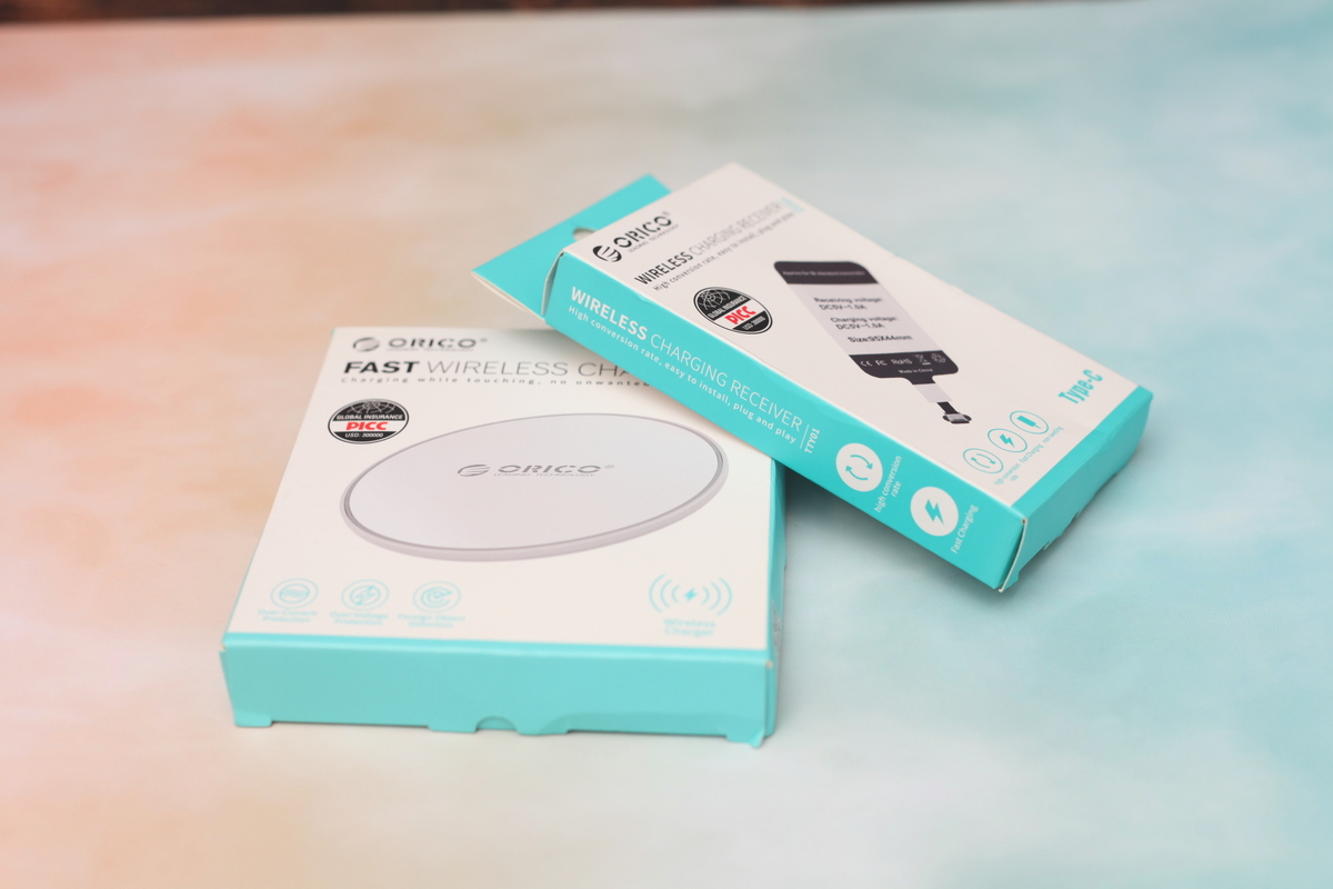 支持安卓无线充电器三合一,适用于无线充电的手机