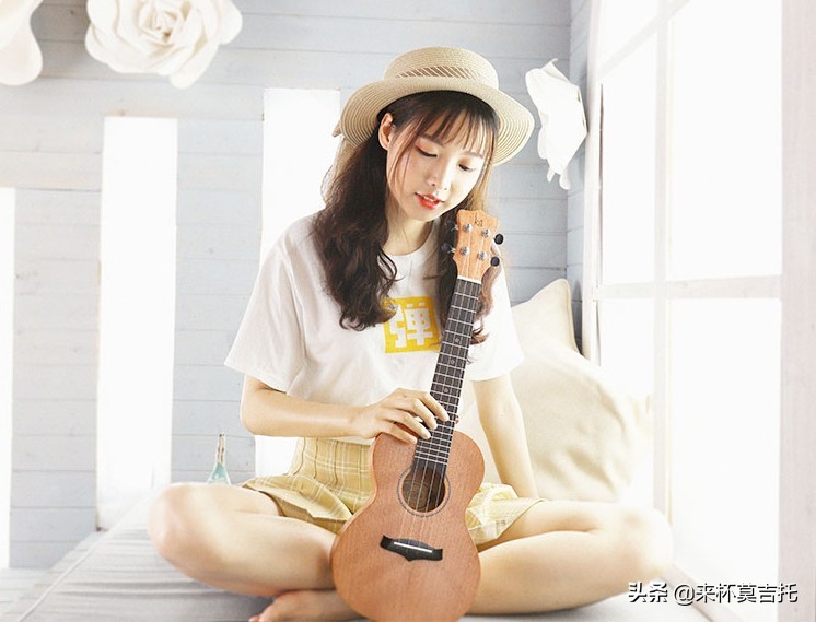 100块钱性价比最高的尤克里里,500元内公认手感最好入门吉他