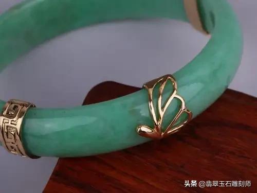 玉手镯断裂了值得修复吗,玉手镯裂了怎么修复