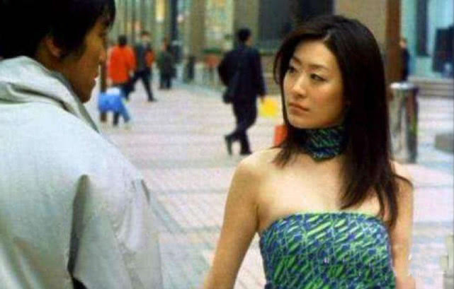 周星驰签约10年却只拍了两部戏,和周星驰合作过的31位明星现状