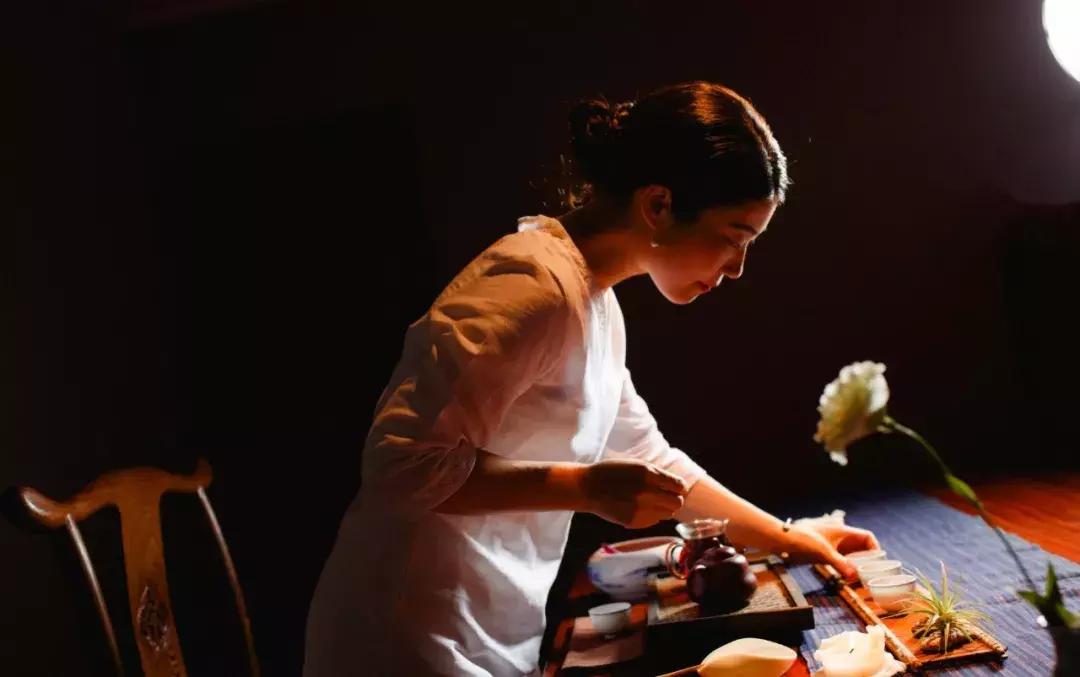 七情六欲可以用哪两个字表达,请问你对七情六欲怎么理解的