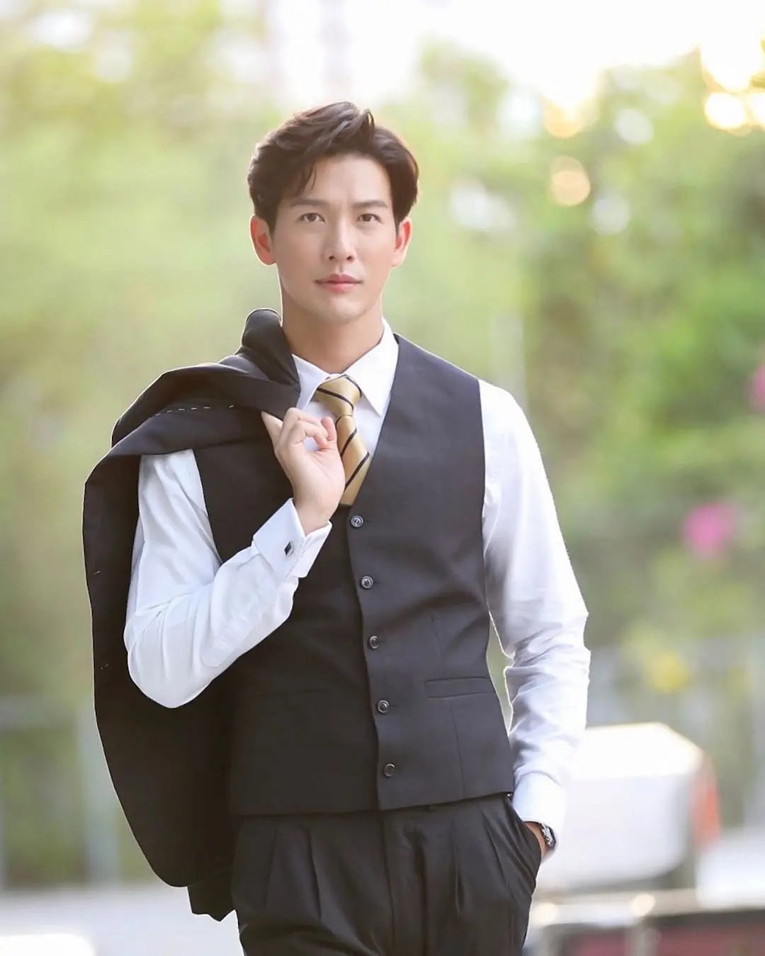 霸道总裁本尊?出演泰国狗血剧的这位男神我太可了