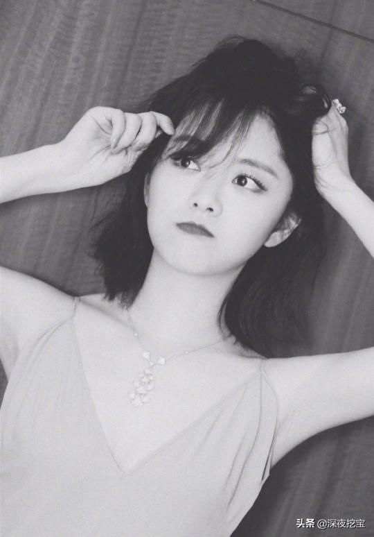 妹妹头发型专治大脸,横向拉长脸的发型教程