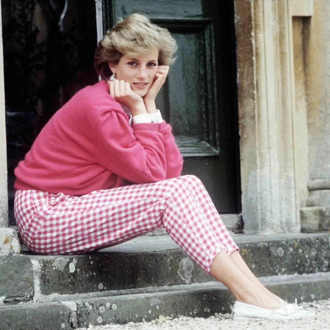 开春这样穿清新又有质感格子控,经典格子穿出时尚