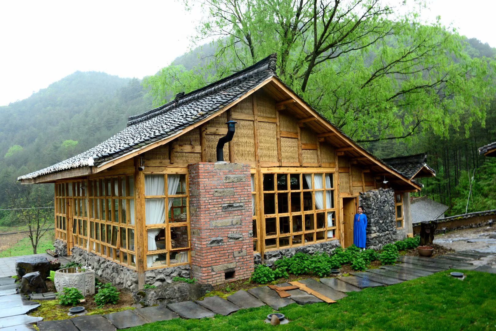 六月回忆童年,六月回忆母校