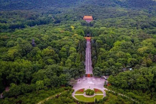 清朝满人是怎样崛起的,清朝为什么汉人还比满人多呢