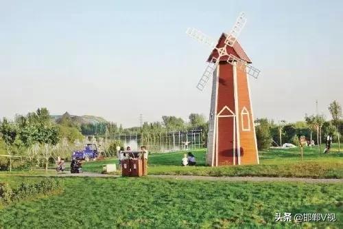 从“脏得出名”到“美得出众”，峰峰是怎样做到的？